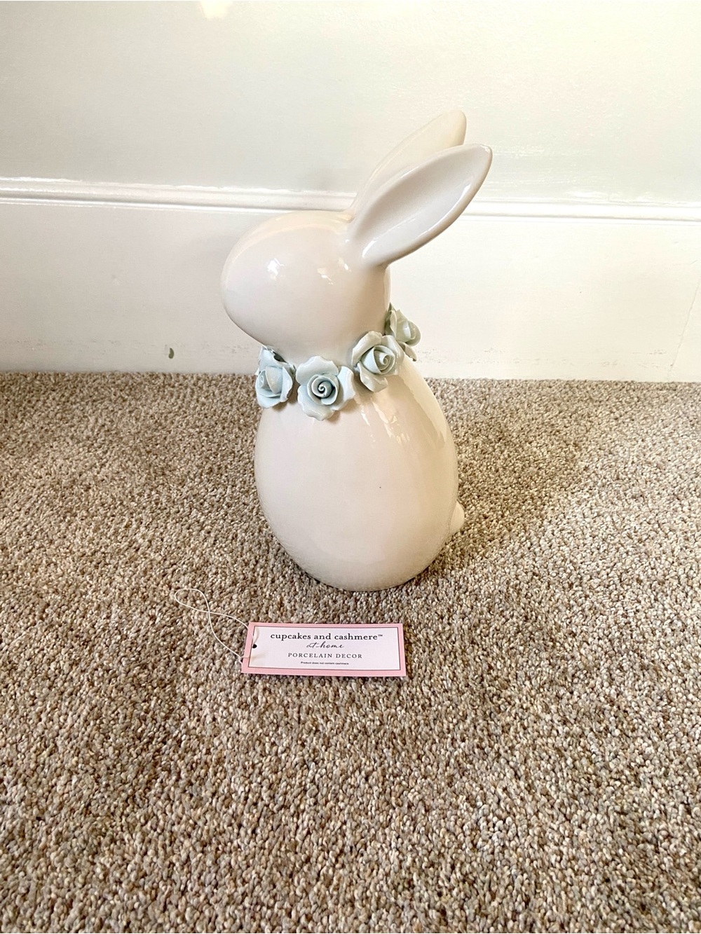 NWT Cupcakes and Cashmere Easter Bunny Figurine with Rose Collar Blue - Picture 9 of 15